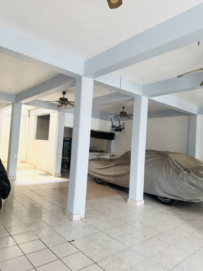 Casa en venta a una cuadra de metro Ecatepec - Planta baja