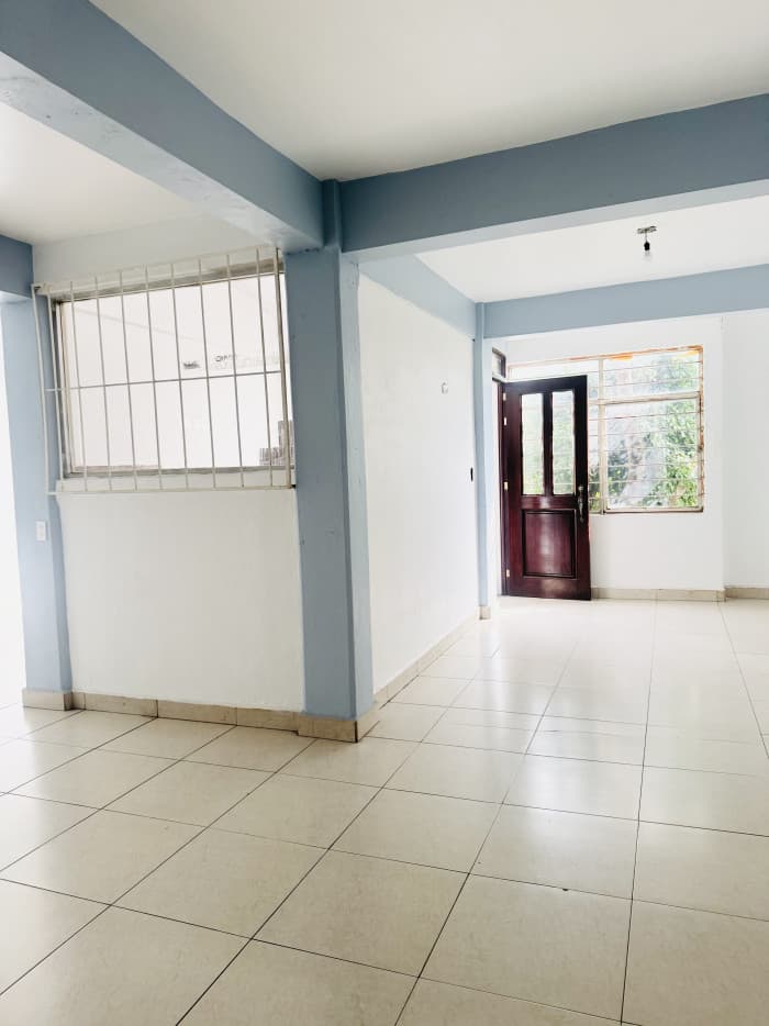 Casa en venta a una cuadra de metro Ecatepec - Area de piso 1