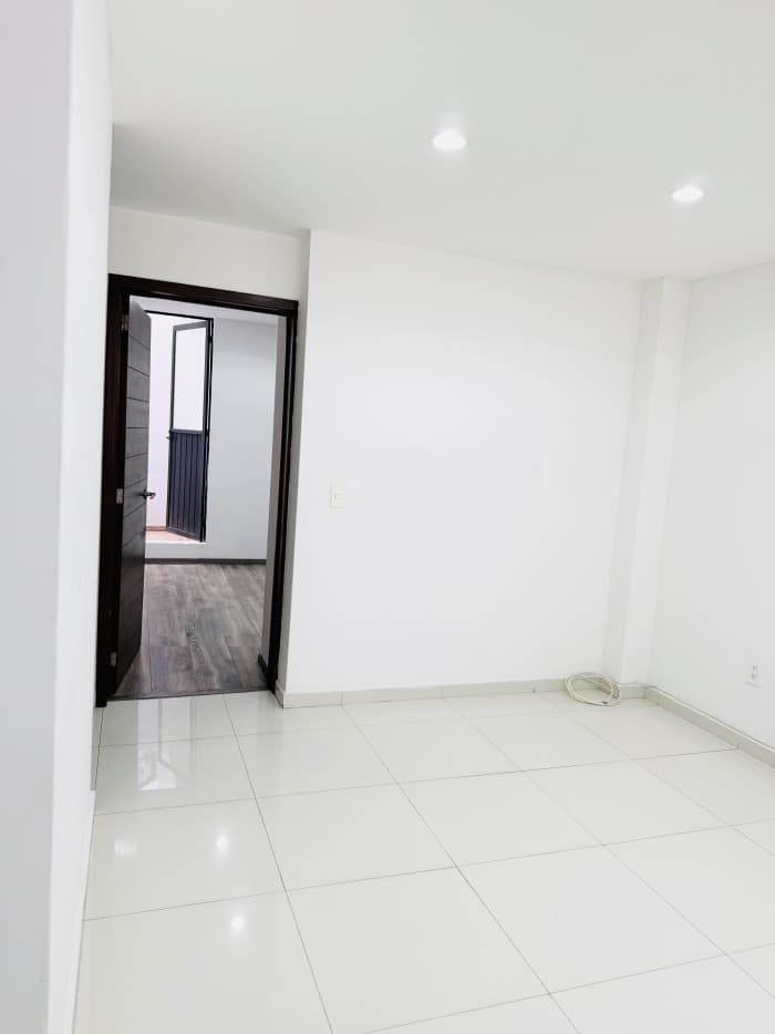 Departamento en venta Nápoles CDMX seminuevo 1er piso - foto 3