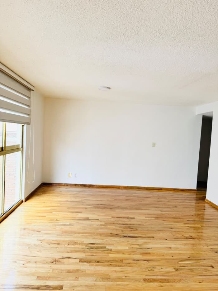 Departamento en venta en la colonia San Rafael - Sala 8
