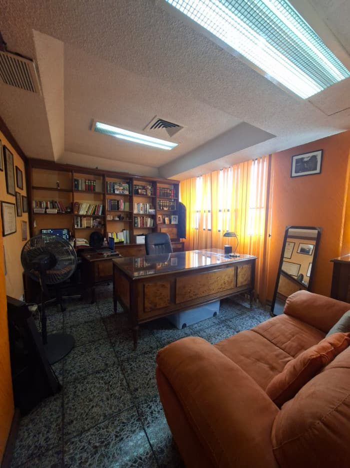Oficina en venta en la colonia Hipódromo. - foto 1