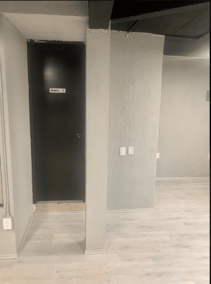 Bodega comercial en venta en Santa Úrsula Coyoacan CDMX - oficina