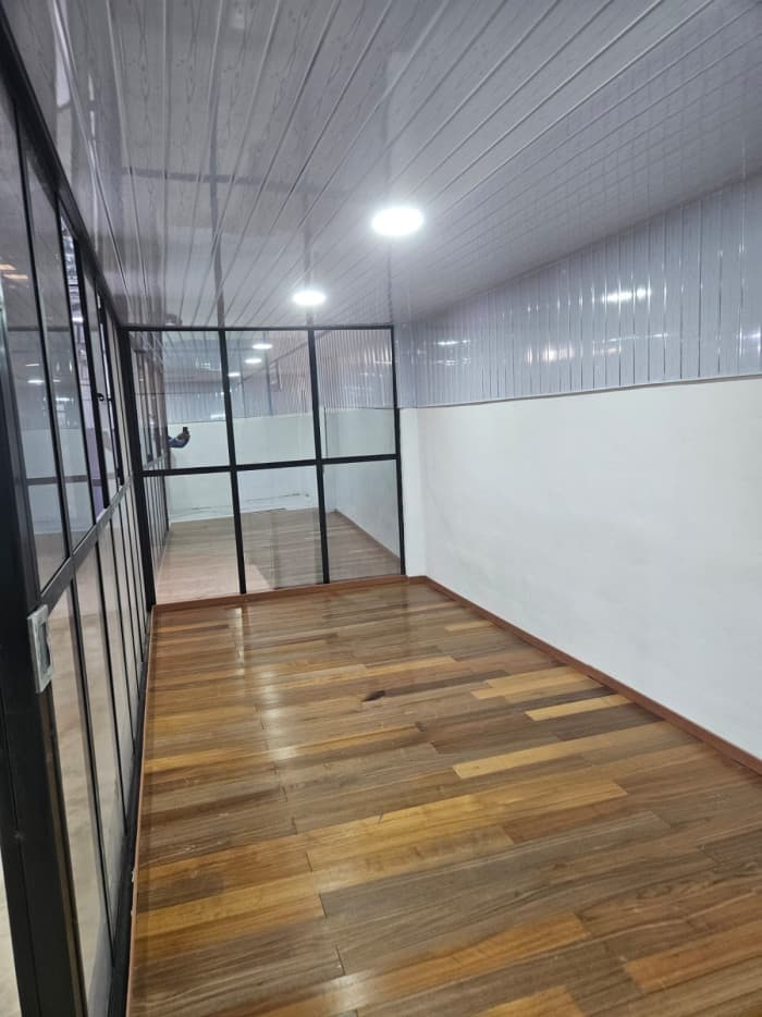 Bodegas y Ofibodegas en Venta en Tecámac, Estado de México - Oficina
