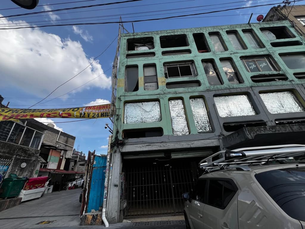 Bodega para almacenaje en el centro CDMX, bien ubicada - Fachada