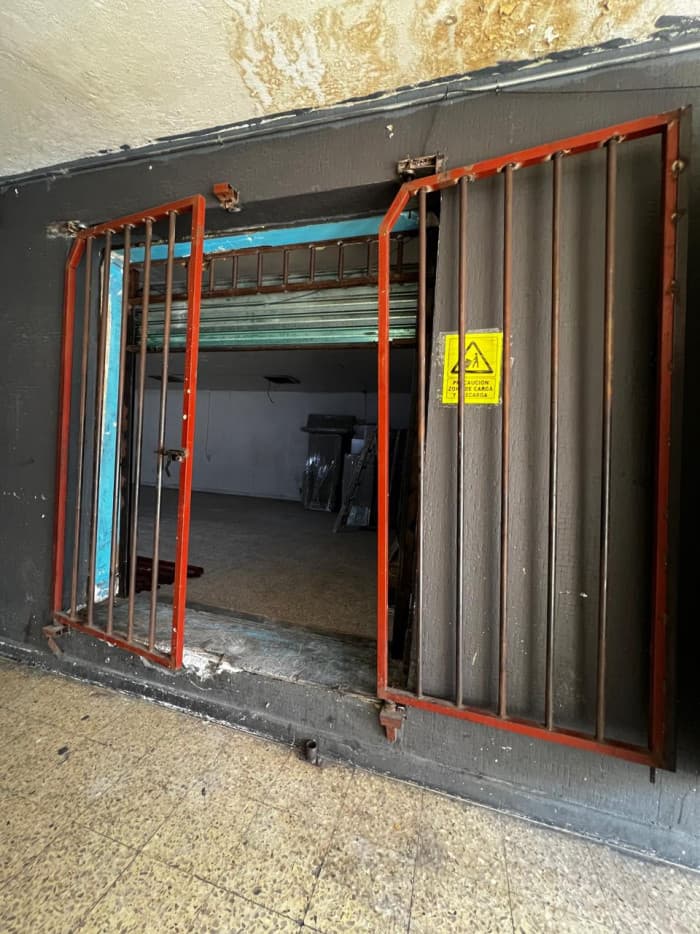 Bodega para almacenaje en el centro CDMX, bien ubicada - Entrada bodega