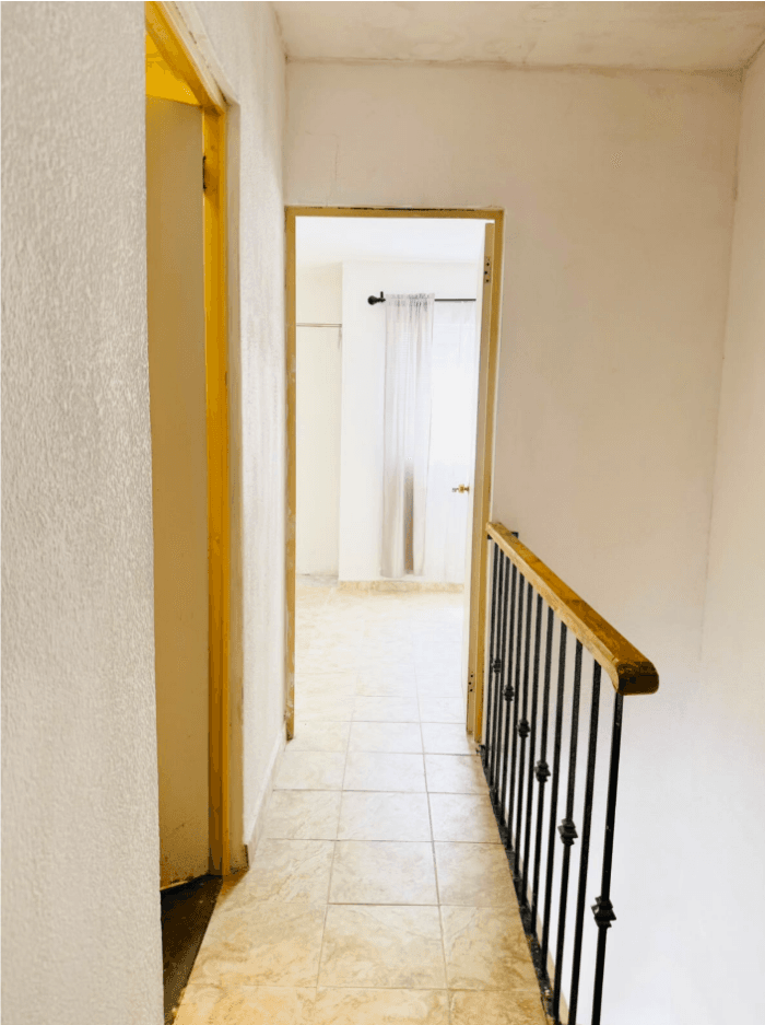 Casa en venta en Villas del Real, Ojo de agua, Tecamac - Pasillo