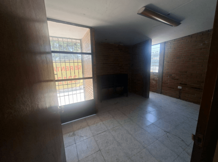 Bodega en renta colonia Azteca Puebla de Zaragoza - Oficina