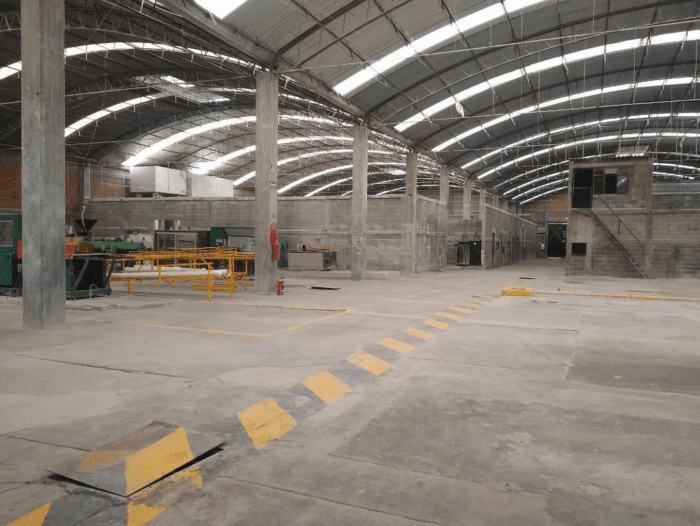 Bodega industrial en renta Agricola Pantitlan - foto 2