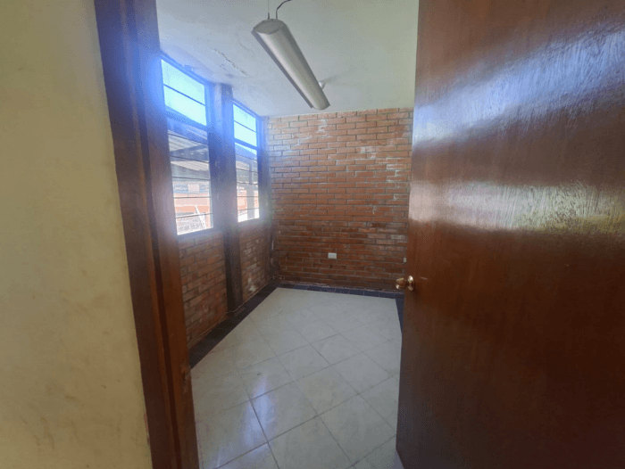 Bodega en renta colonia Azteca Puebla de Zaragoza - Oficina